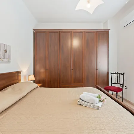 Mari E Monti Ferienhaus *