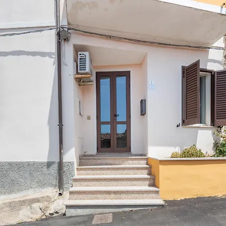 Mari E Monti Holiday home